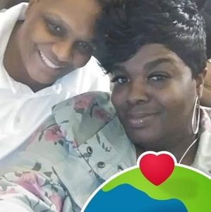 Meet your Posher, Michelee